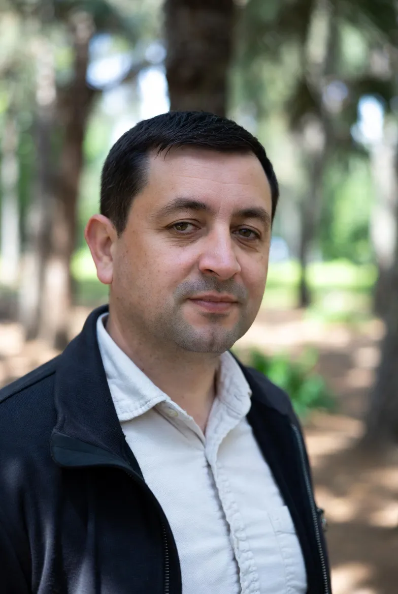 Miguel R.